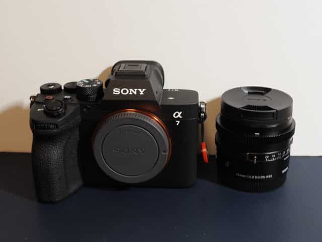 SIGMA 45mm F2.8 DG DN Contemporaryを中古美品で選んだ理由｜スナップ